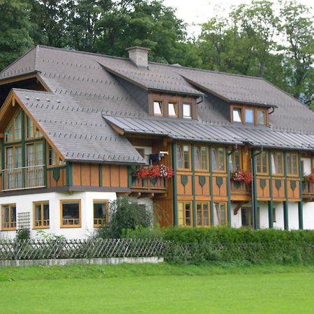 Haus Helga Otel Mauterndorf  Dış mekan fotoğraf