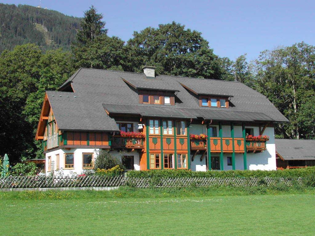 Haus Helga Otel Mauterndorf  Dış mekan fotoğraf