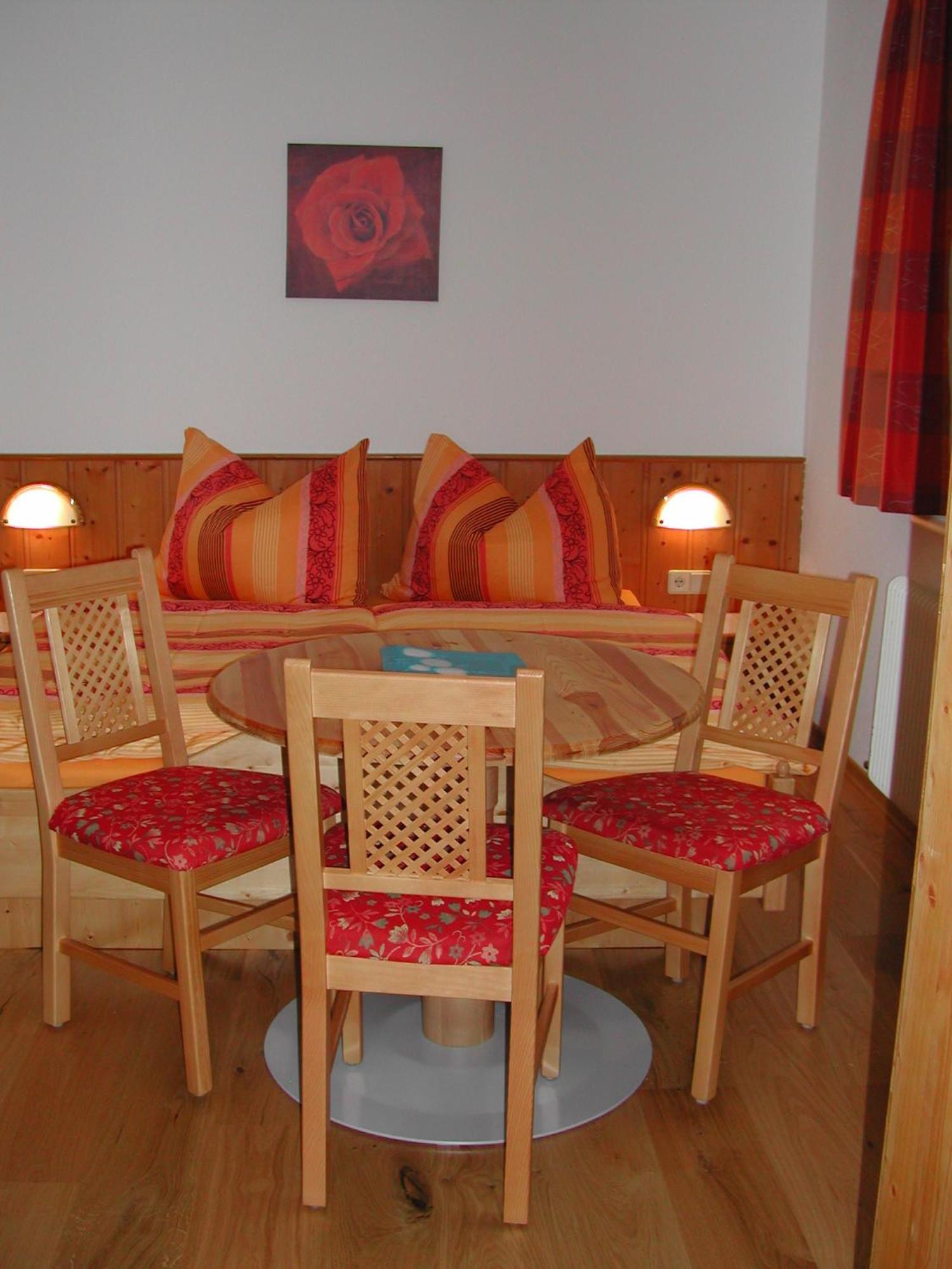 Haus Helga Otel Mauterndorf  Dış mekan fotoğraf